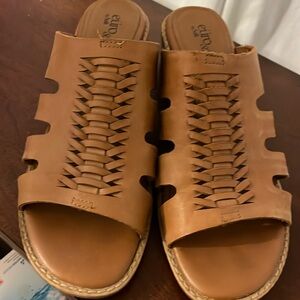 Euros soft brand, women’s leather sandals